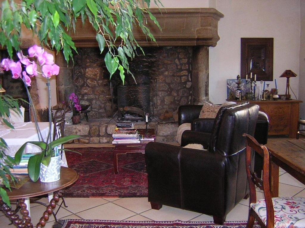 Mas Casta Nea Bed & Breakfast Thueyts Dış mekan fotoğraf