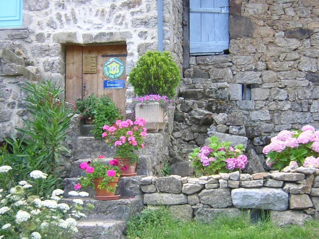 Mas Casta Nea Bed & Breakfast Thueyts Dış mekan fotoğraf