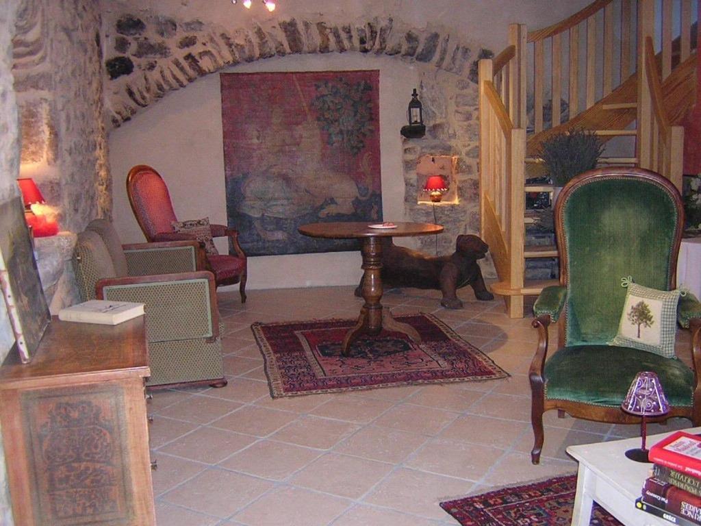Mas Casta Nea Bed & Breakfast Thueyts Dış mekan fotoğraf